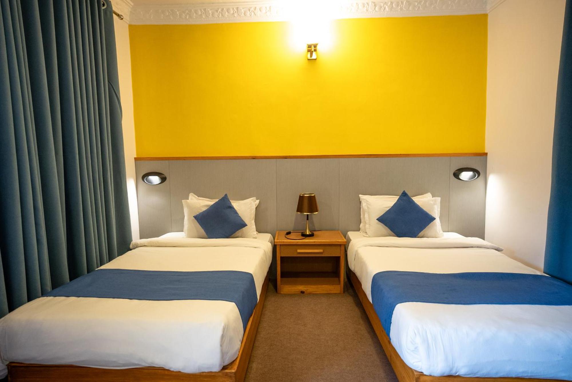 Gaurishankar Backpackers hostel Pokhara Exterior foto