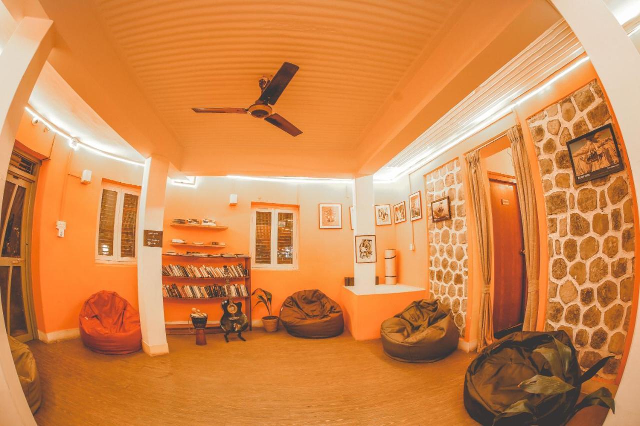 Gaurishankar Backpackers hostel Pokhara Exterior foto